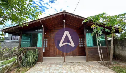 Casa com 2 dormitórios à venda, 65 m² por R$ 650.000,00 - Campeche - Florianópolis/SC