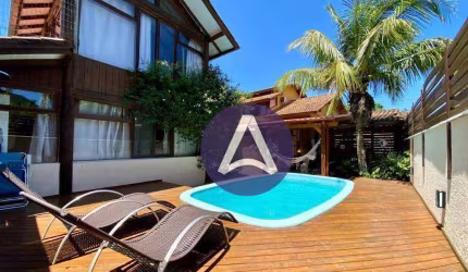 Linda Casa no Rio Tavares