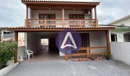 Casa a venda em Rio Tavares!