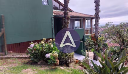 Casa com 2 dormitórios à venda, 191 m² por R$ 1.385.000,00 - Armação do Pântano do Sul - Florianópolis/SC
