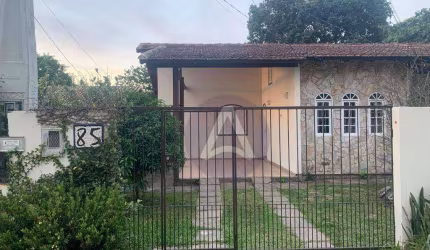 Casa com 2 dormitórios para alugar, 70 m² por R$ 3.800,00/mês - Rio Tavares - Florianópolis/SC