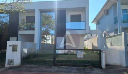 Casa com 3 dormitórios à venda, 125 m² por R$ 1.250.000,00 - Campeche - Florianópolis/SC