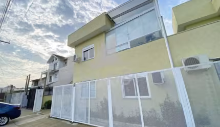 Casa com 3 quartos à venda na Rua Doutor Hermes Pacheco, 1120, Hípica, Porto Alegre por R$ 485.000