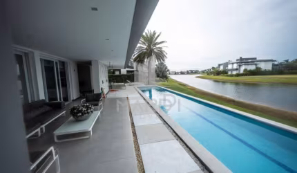 Casa em condomínio fechado com 9 quartos à venda na Rua Rio Jacuí, 1331, Centro, Xangri-Lá por R$ 9.990.000