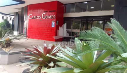 Sala comercial à venda na Avenida Carlos Gomes, 1610, Três Figueiras, Porto Alegre por R$ 449.000