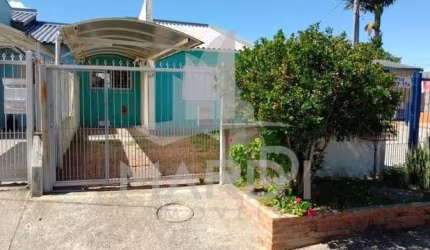 Casa com 3 quartos à venda na Rua Irineu Francisco da Silva, 104, Belém Novo, Porto Alegre por R$ 320.000