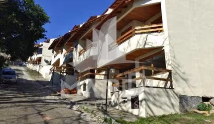 Casa em condomínio fechado com 3 quartos à venda na Rua Alcebíades Antônio dos Santos, 635, Nonoai, Porto Alegre por R$ 636.000