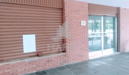 Ponto comercial para alugar na Rua Itapitocaí, 19, Cristal, Porto Alegre por R$ 1.800