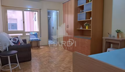 Loft com 1 quarto à venda na Avenida João Pessoa, 105, Centro Histórico, Porto Alegre por R$ 132.000