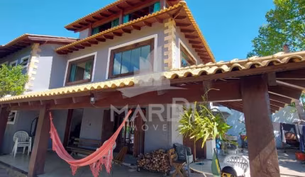 Casa com 3 quartos à venda na Avenida Guaíba, 13944, Serraria, Porto Alegre por R$ 750.000