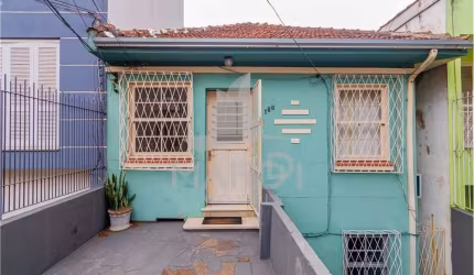 Casa com 4 quartos à venda na Avenida Caçapava, 160, Petrópolis, Porto Alegre por R$ 590.000