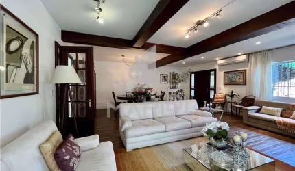 Casa com 3 quartos à venda na Rua Doutor Murtinho, 1190, Jardim Carvalho, Porto Alegre por R$ 599.000