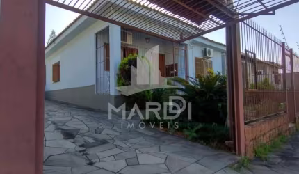 Casa com 3 quartos à venda na Rua dos Apóstolos, 423, Nonoai, Porto Alegre por R$ 550.000