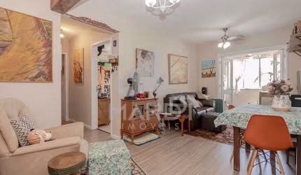 Apartamento com 2 quartos à venda na Rua Salvio Soares, 150, Cristal, Porto Alegre por R$ 295.000
