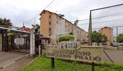 Apartamento com 2 quartos à venda na Rua Atílio Supertti, 1430, Vila Nova, Porto Alegre por R$ 120.000