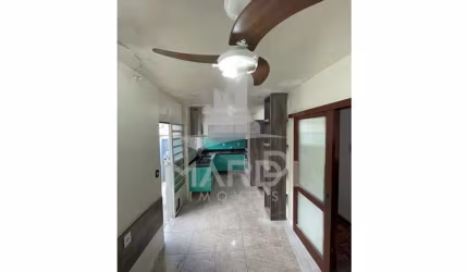 Casa com 3 quartos à venda na Rua João Fernandes Soares, 69, Santa Tereza, Porto Alegre por R$ 435.000