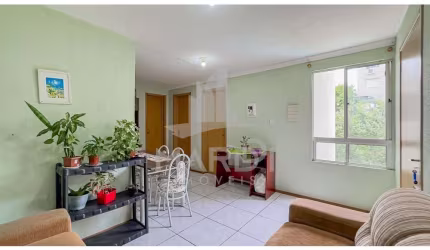Apartamento com 2 quartos à venda na Rua São Guilherme, 220, Partenon, Porto Alegre por R$ 155.000