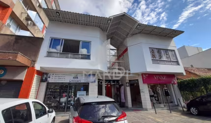 Ponto comercial para alugar na Rua Doutor Armando Barbedo, 490, Tristeza, Porto Alegre por R$ 1.900