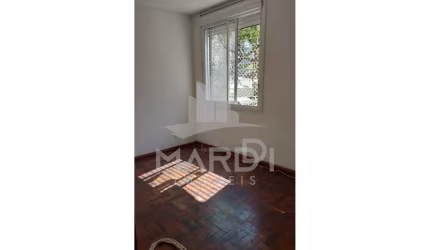 Apartamento com 2 quartos à venda na Rua Engenheiro Fernando Mendes Ribeiro, 105, Santo Antônio, Porto Alegre por R$ 219.990