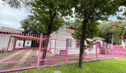 Casa comercial para alugar na Rua Sargento Nicolau Dias de Farias, 376, Tristeza, Porto Alegre por R$ 14.000