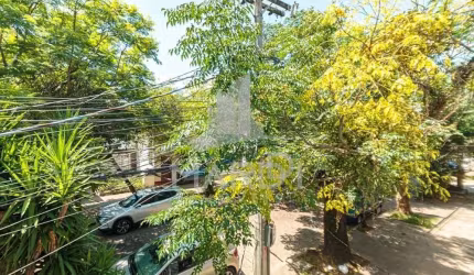 Casa com 3 quartos à venda na Rua Nunes Machado, 195, Menino Deus, Porto Alegre por R$ 890.000