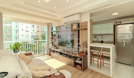 Apartamento com 2 quartos à venda na Beco Andaraí, 675, Passo da Areia, Porto Alegre por R$ 609.000