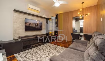 Apartamento com 2 quartos à venda na Rua Cipó, 334, Vila Ipiranga, Porto Alegre por R$ 339.000