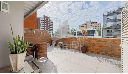 Cobertura com 3 quartos à venda na Rua Amélia Teles, 174, Petrópolis, Porto Alegre por R$ 850.000