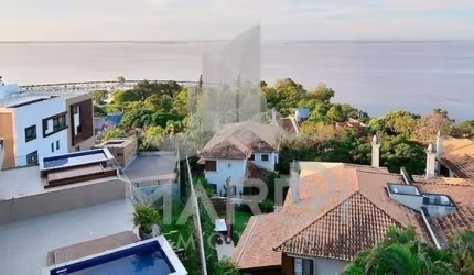 Casa em condomínio fechado com 3 quartos à venda na Rua Maracá, 186, Vila Assunção, Porto Alegre por R$ 3.990.000