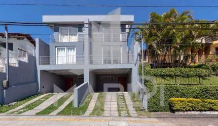 Casa com 3 quartos à venda na Rua Imeram Teixeira Cabeleira, 197, Ipanema, Porto Alegre por R$ 750.000