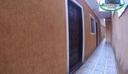 Sobrado com 3 dormitórios à venda, 100 m² por R$ 320.000,00 - Jardim Bela Vista - Guarulhos/SP
