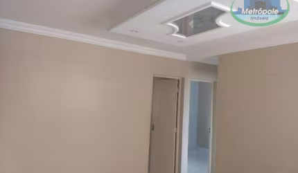 Apartamento com 2 dormitórios à venda, 55 m² por R$ 210.000,00 - Jardim Santo Expedito - Guarulhos/SP