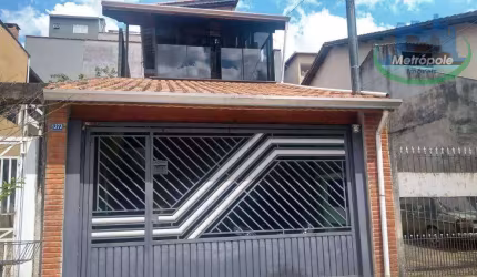 Sobrado com 2 Casas no Terreno