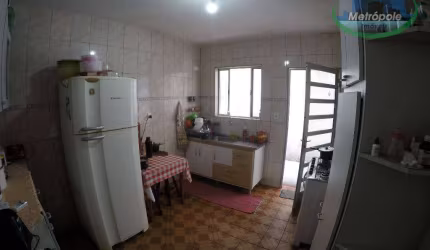 Sobrado com 3 dormitórios à venda, 200 m² por R$ 450.000,00 - Jardim Santa Emilia - Guarulhos/SP