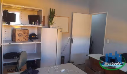 Sala para alugar, 40 m² por R$ 1.300,00/mês - Jardim Santa Emilia - Guarulhos/SP