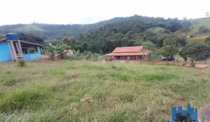 Terreno à venda, 570 m² por R$ 75.000,00 - Passa Três - Tuiuti/SP