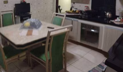 Sobrado com 3 dormitórios à venda, 220 m² por R$ 700.000,00 - Jardim Monte Carmelo - Guarulhos/SP