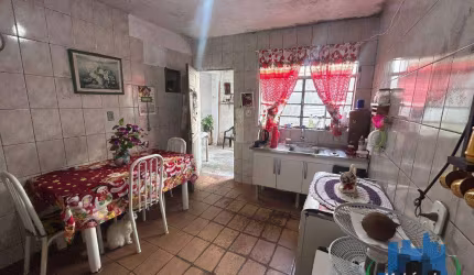 Casa com 1 dormitório à venda, 196 m² por R$ 265.000,00 - Vila São João Batista - Guarulhos/SP