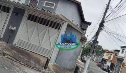 Sobrado com 3 dormitórios à venda, 186 m² por R$ 742.000,00 - Jardim Presidente Dutra - Guarulhos/SP
