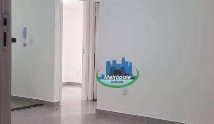 Apartamento com 2 dormitórios à venda, 41 m² por R$ 230.000,00 - Água Chata - Guarulhos/SP