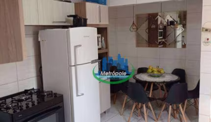 Casa com 4 dormitórios à venda, 230 m² por R$ 300.000,00 - Parque Primavera - Guarulhos/SP