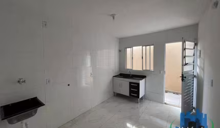 Casa com 2 dormitórios para alugar, 55 m² por R$ 835,00/mês - Vila União - Guarulhos/SP