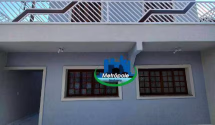 Sobrado com 4 dormitórios para alugar, 230 m² por R$ 6.300,00/mês - Vila Galvão - Guarulhos/SP