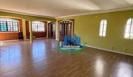 Sobrado com 4 dormitórios à venda, 394 m² por R$ 799.000,00 - Vila Rosália - Guarulhos/SP
