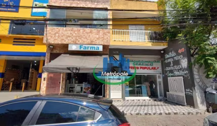 Casa com 6 dormitórios à venda, 250 m² por R$ 2.200.000 - Jardim São Domingos - Guarulhos/SP