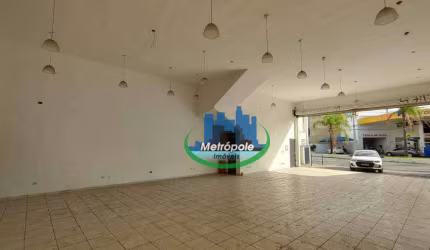 Salão para alugar, 200 m² por R$ 8.305,00/mês - Jardim Pinhal - Guarulhos/SP