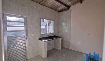 Casa com 1 dormitório para alugar, 50 m² por R$ 800,01/mês - Jardim Santa Lídia - Guarulhos/SP