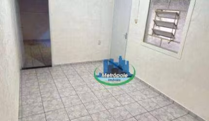 Casa com 1 dormitório para alugar, 50 m² por R$ 1.007,23/mês - Jardim Cocaia - Guarulhos/SP