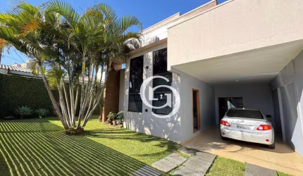 Casa com 3 dormitórios à venda, 198 m² por R$ 1.350.000,00 - Bairro Coqueiral - Cascavel/PR