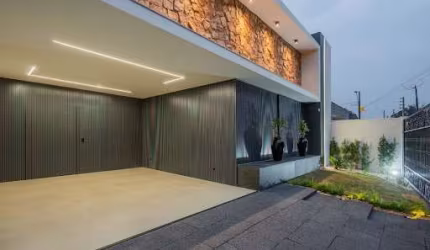 Casa com 3 dormitórios à venda, 242 m² por R$ 1.680.000,00 - Tropical 2 - Cascavel/PR